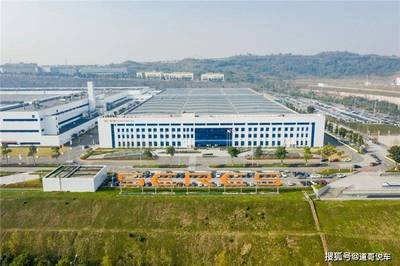 華為鴻蒙智能座艙、續(xù)航超1100公里 AITO問(wèn)界M5正式開(kāi)啟交付